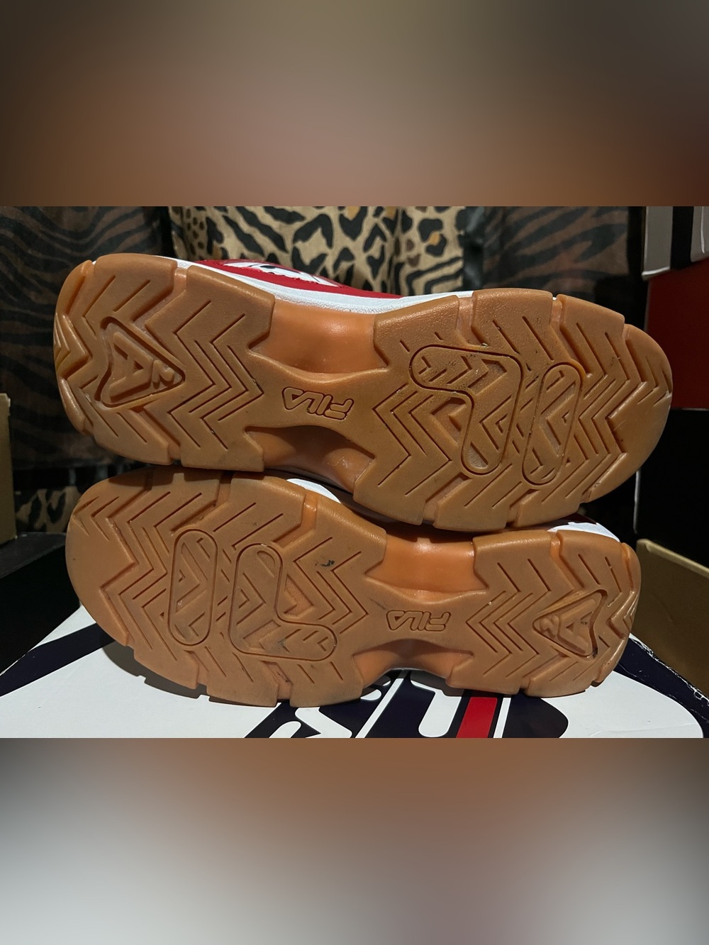 FILA Grant Hill 1 Red Gum Excellent Cond Sz 10 wBox - Picture 5 of 5